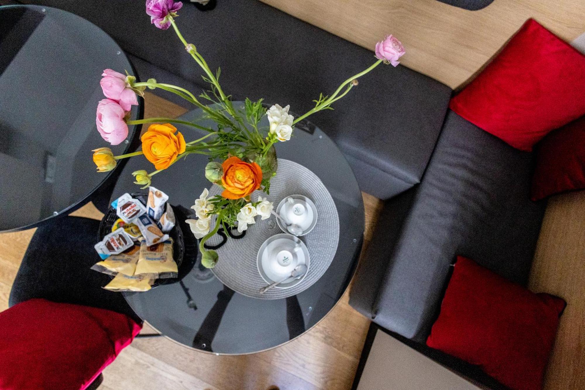 Hotel Mybedcavour Rzym Zewnętrze zdjęcie