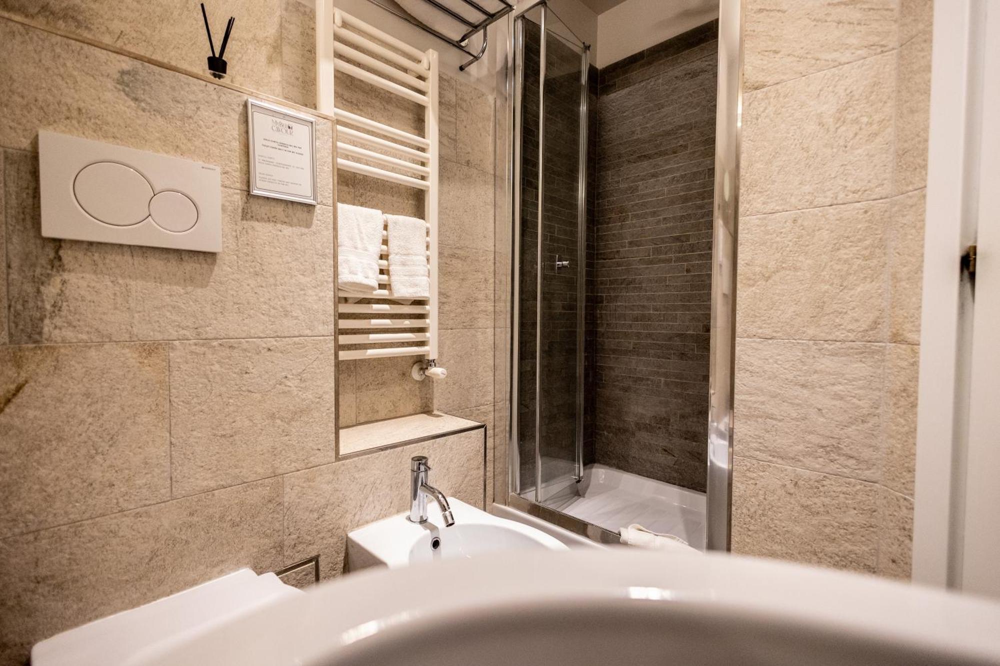 Hotel Mybedcavour Rzym Zewnętrze zdjęcie